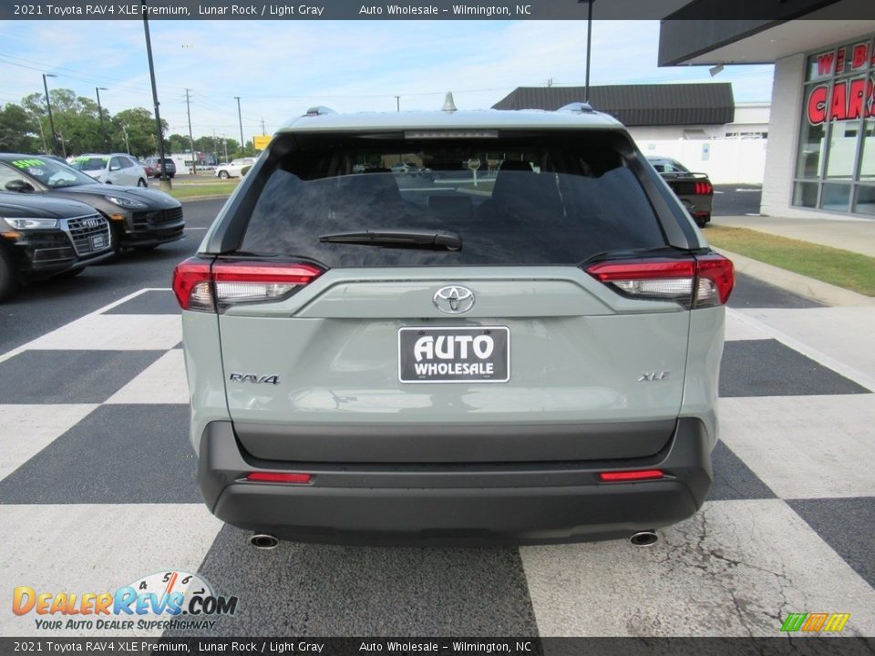 2021 Toyota RAV4 XLE Premium Lunar Rock / Light Gray Photo #4