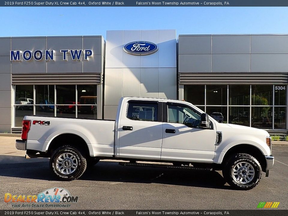 2019 Ford F250 Super Duty XL Crew Cab 4x4 Oxford White / Black Photo #1