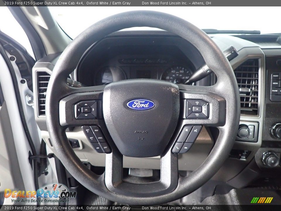 2019 Ford F250 Super Duty XL Crew Cab 4x4 Oxford White / Earth Gray Photo #27