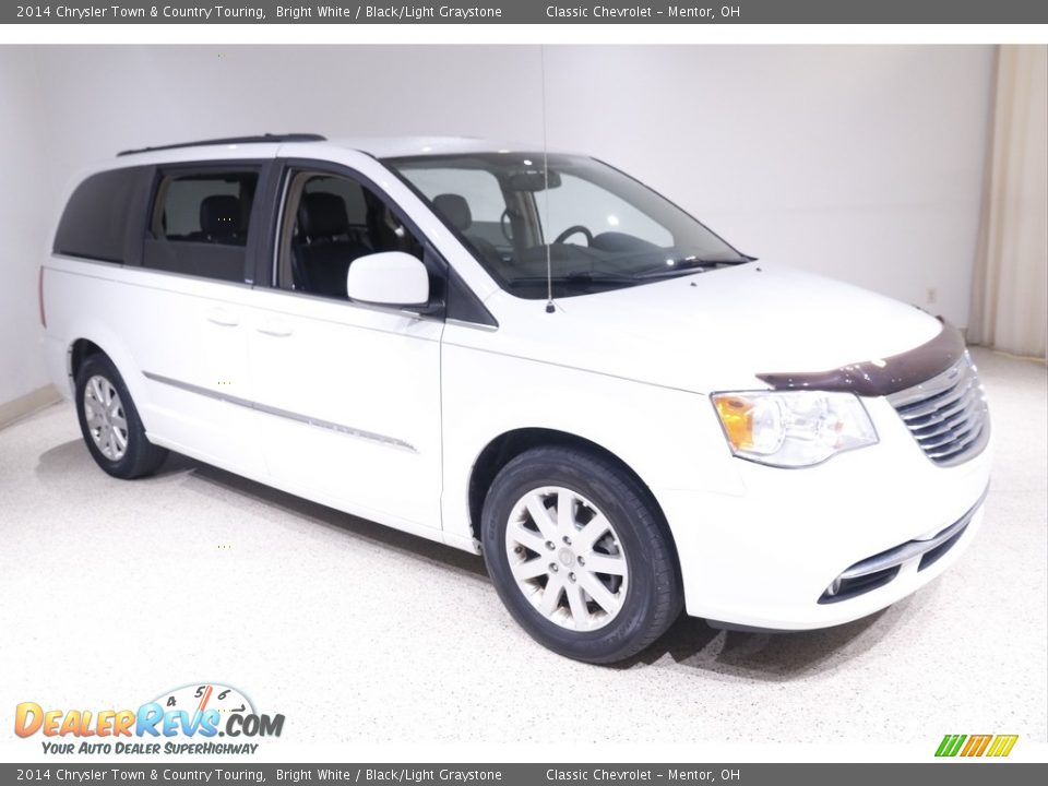 2014 Chrysler Town & Country Touring Bright White / Black/Light Graystone Photo #1