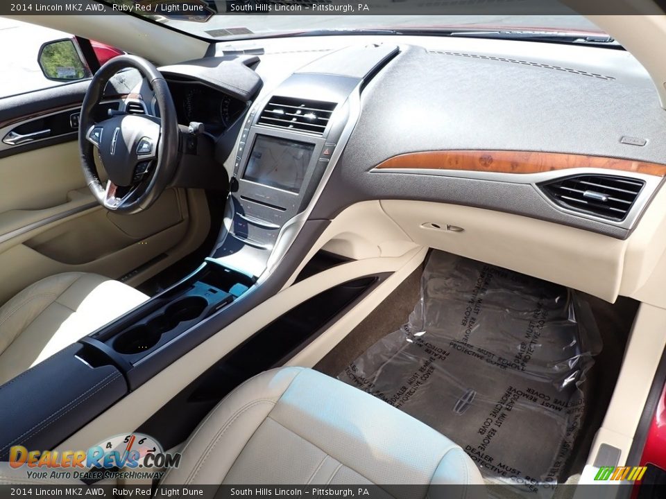 Dashboard of 2014 Lincoln MKZ AWD Photo #11