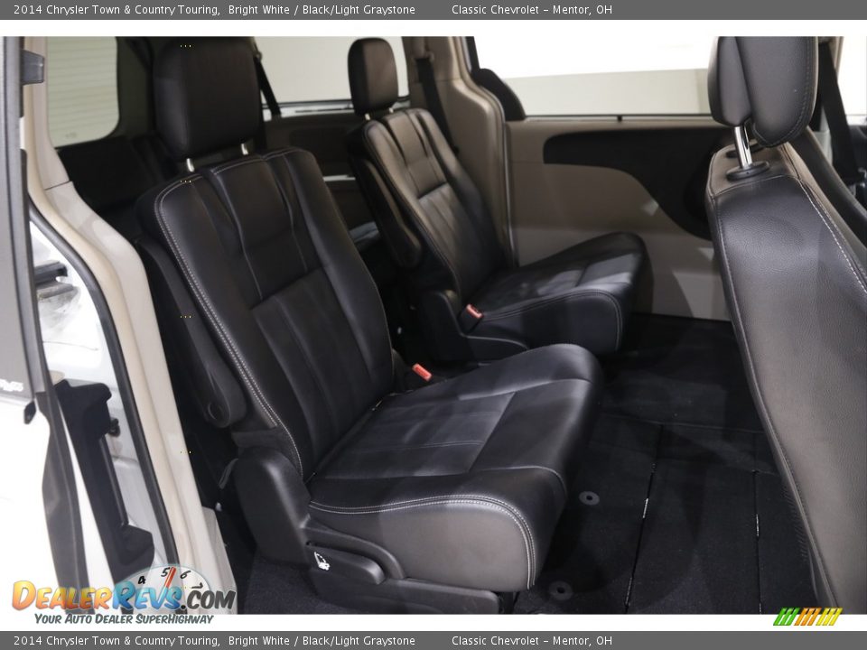 2014 Chrysler Town & Country Touring Bright White / Black/Light Graystone Photo #13