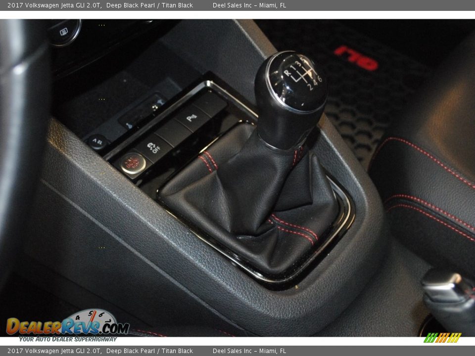 2017 Volkswagen Jetta GLI 2.0T Shifter Photo #13