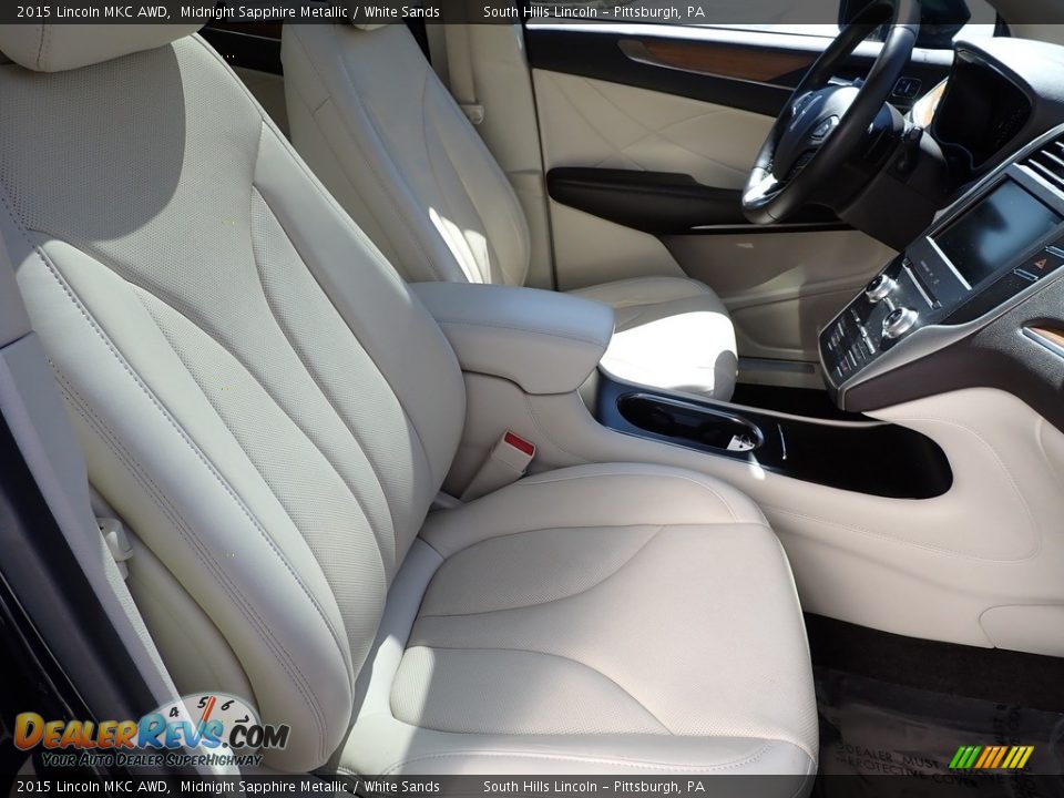 2015 Lincoln MKC AWD Midnight Sapphire Metallic / White Sands Photo #11