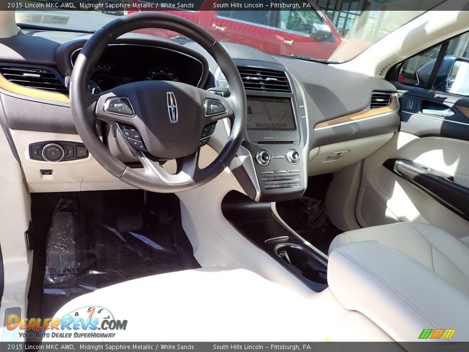 2015 Lincoln MKC AWD Midnight Sapphire Metallic / White Sands Photo #17