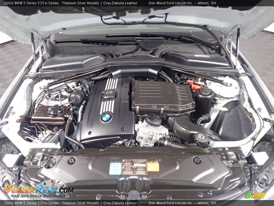 2009 BMW 5 Series 535xi Sedan Titanium Silver Metallic / Grey Dakota Leather Photo #8