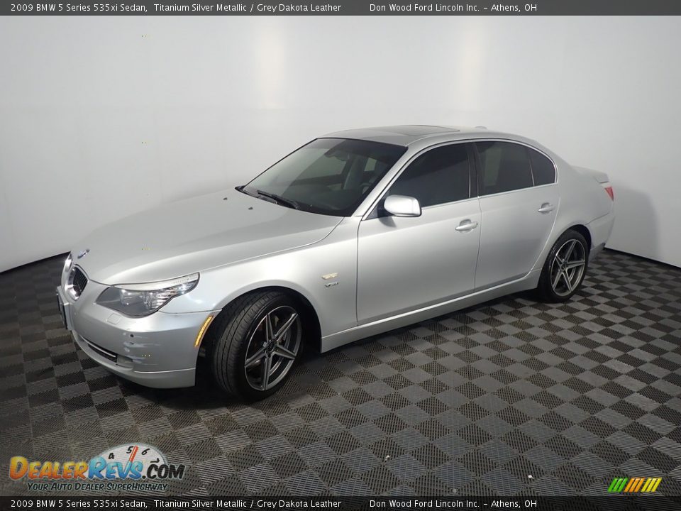 2009 BMW 5 Series 535xi Sedan Titanium Silver Metallic / Grey Dakota Leather Photo #10