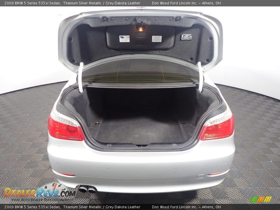 2009 BMW 5 Series 535xi Sedan Titanium Silver Metallic / Grey Dakota Leather Photo #15