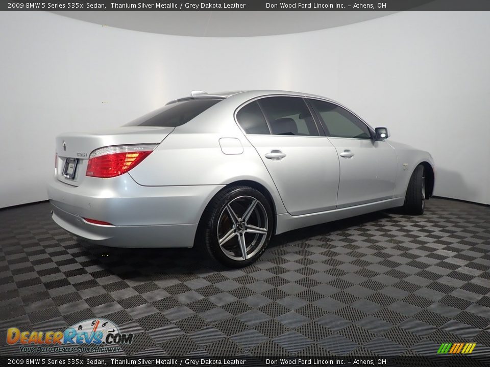 2009 BMW 5 Series 535xi Sedan Titanium Silver Metallic / Grey Dakota Leather Photo #17