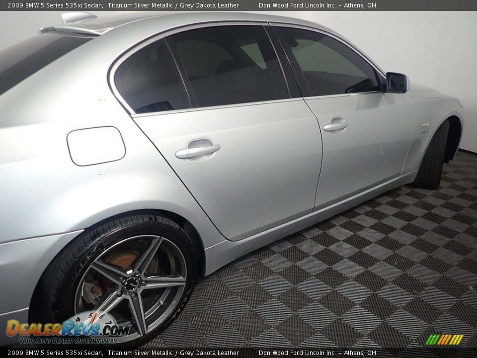 2009 BMW 5 Series 535xi Sedan Titanium Silver Metallic / Grey Dakota Leather Photo #20