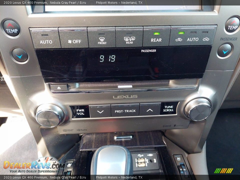Controls of 2020 Lexus GX 460 Premium Photo #29