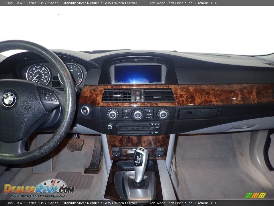 2009 BMW 5 Series 535xi Sedan Titanium Silver Metallic / Grey Dakota Leather Photo #26