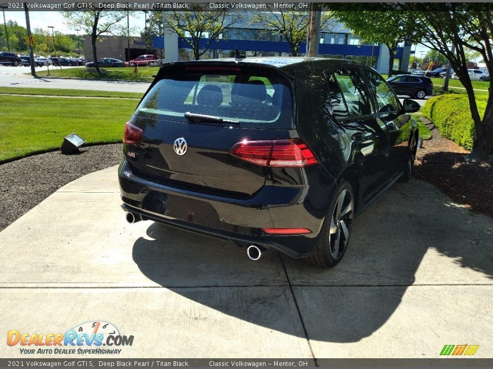 2021 Volkswagen Golf GTI S Deep Black Pearl / Titan Black Photo #2