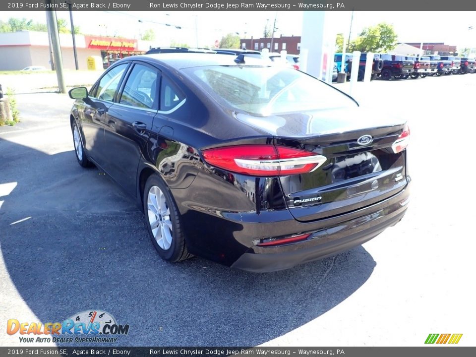 2019 Ford Fusion SE Agate Black / Ebony Photo #4