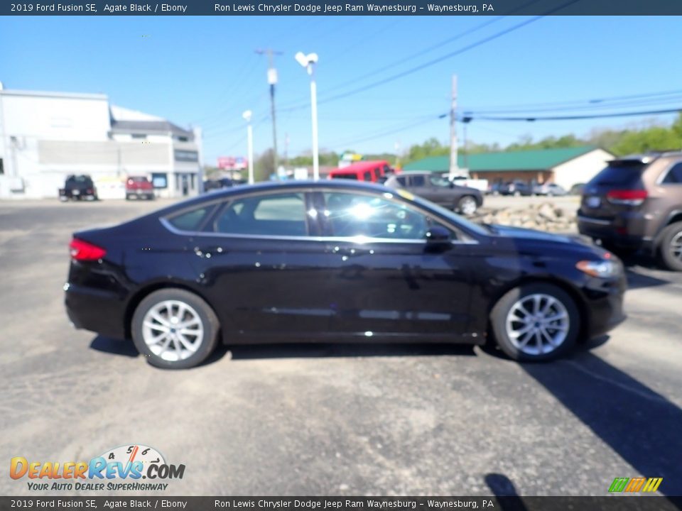 2019 Ford Fusion SE Agate Black / Ebony Photo #7