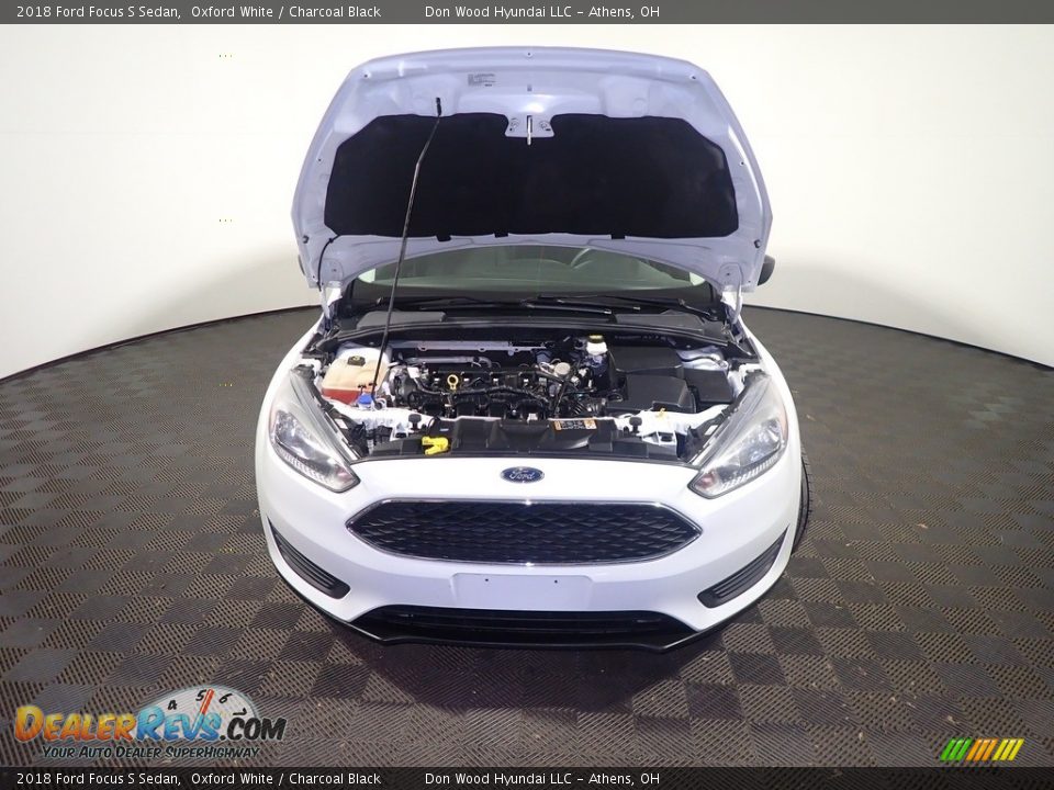 2018 Ford Focus S Sedan Oxford White / Charcoal Black Photo #6