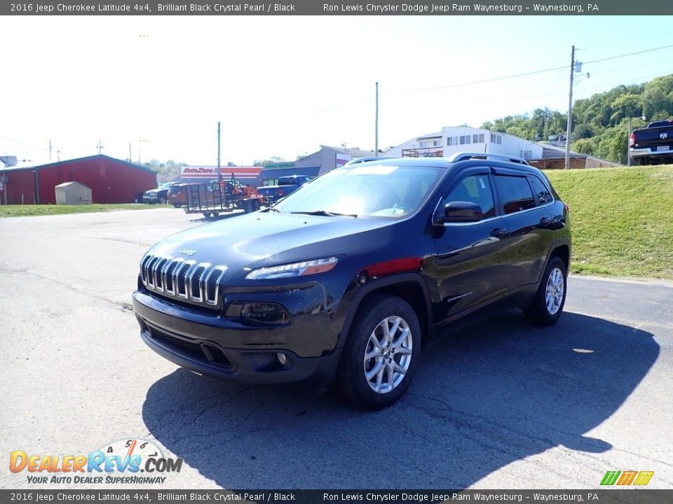 2016 Jeep Cherokee Latitude 4x4 Brilliant Black Crystal Pearl / Black Photo #1