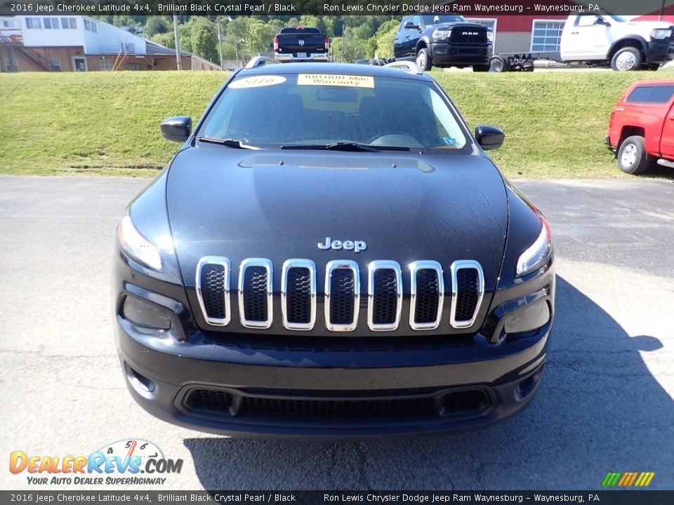 2016 Jeep Cherokee Latitude 4x4 Brilliant Black Crystal Pearl / Black Photo #8