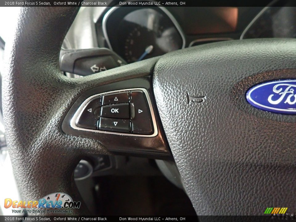 2018 Ford Focus S Sedan Oxford White / Charcoal Black Photo #29