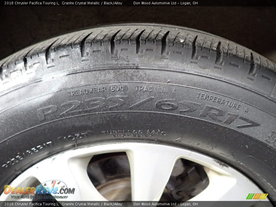 2018 Chrysler Pacifica Touring L Granite Crystal Metallic / Black/Alloy Photo #20