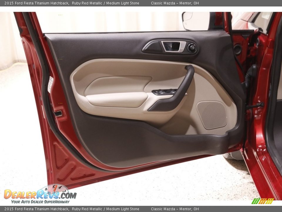 Door Panel of 2015 Ford Fiesta Titanium Hatchback Photo #4