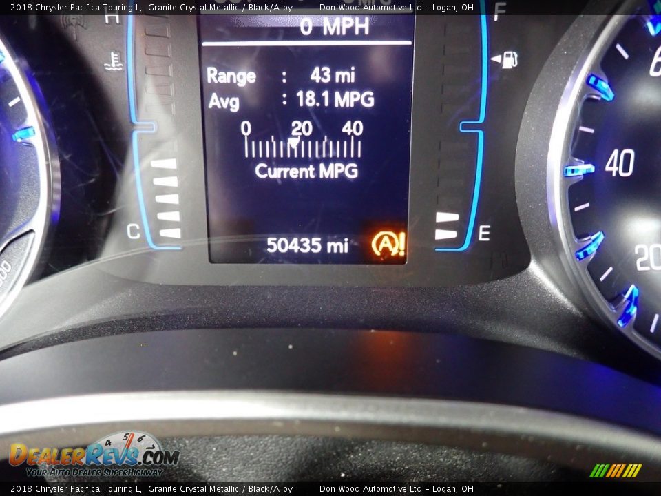 2018 Chrysler Pacifica Touring L Granite Crystal Metallic / Black/Alloy Photo #35