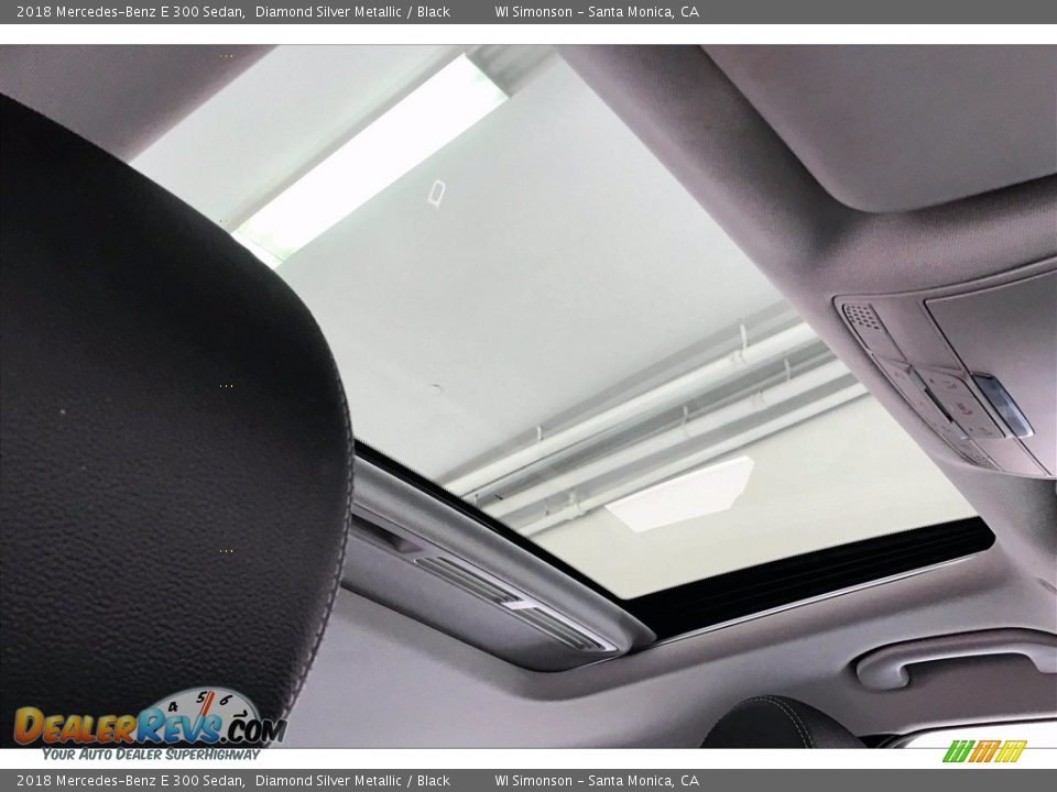 Sunroof of 2018 Mercedes-Benz E 300 Sedan Photo #25