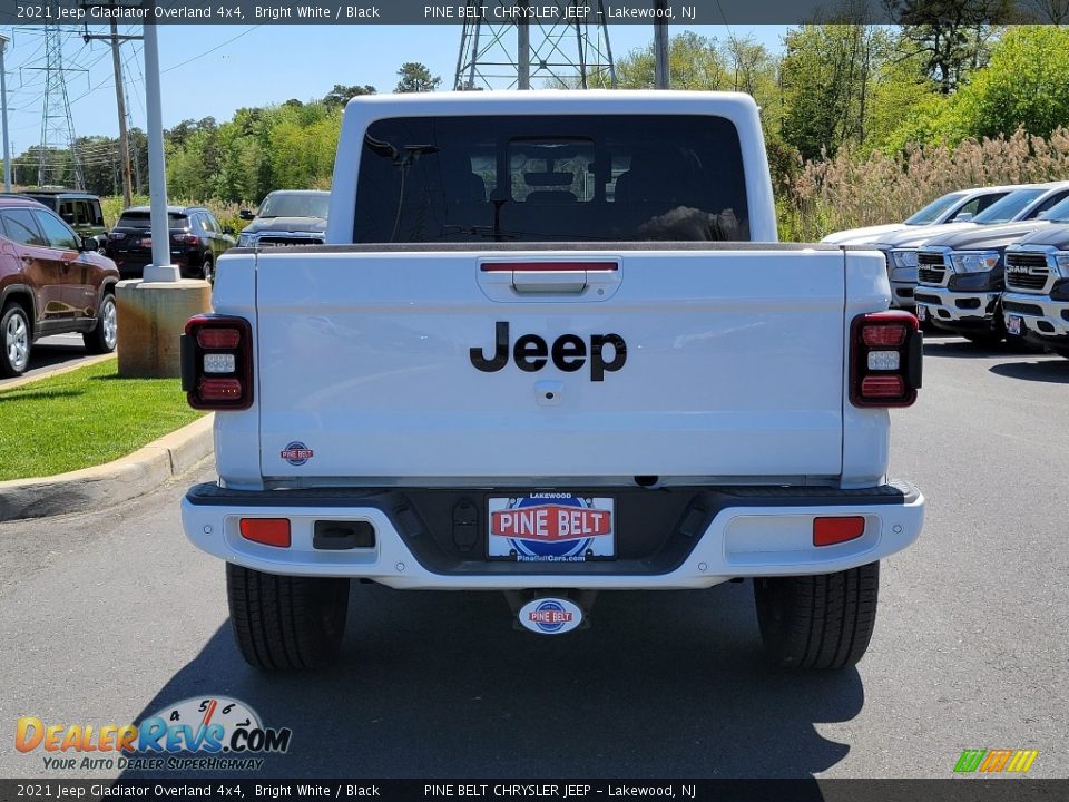 2021 Jeep Gladiator Overland 4x4 Bright White / Black Photo #7