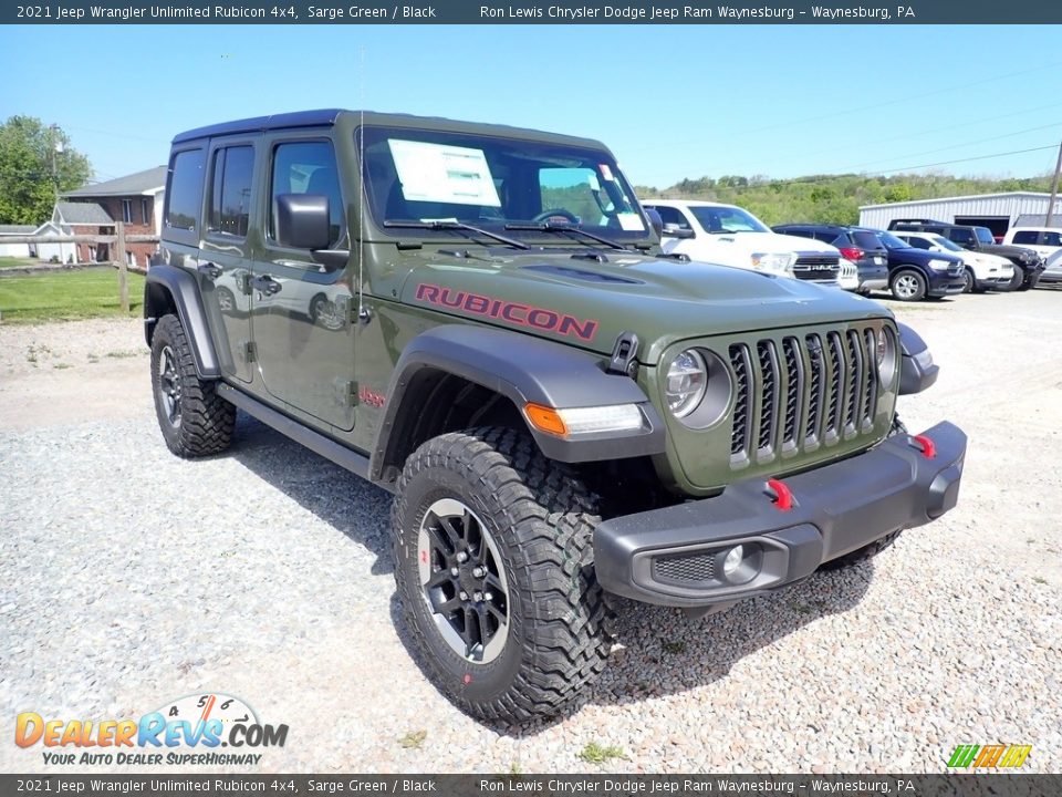 Front 3/4 View of 2021 Jeep Wrangler Unlimited Rubicon 4x4 Photo #7