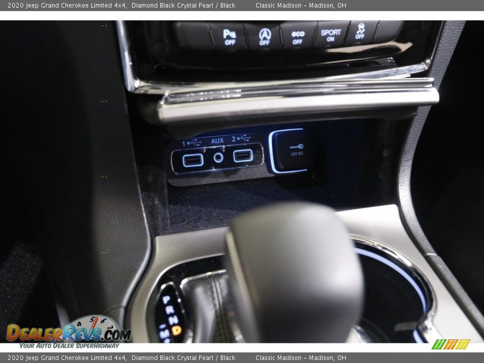 2020 Jeep Grand Cherokee Limited 4x4 Diamond Black Crystal Pearl / Black Photo #16