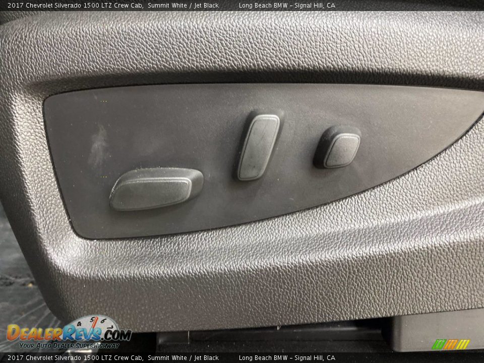 Front Seat of 2017 Chevrolet Silverado 1500 LTZ Crew Cab Photo #14
