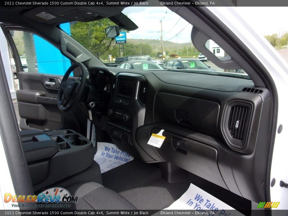 2021 Chevrolet Silverado 1500 Custom Double Cab 4x4 Summit White / Jet Black Photo #18