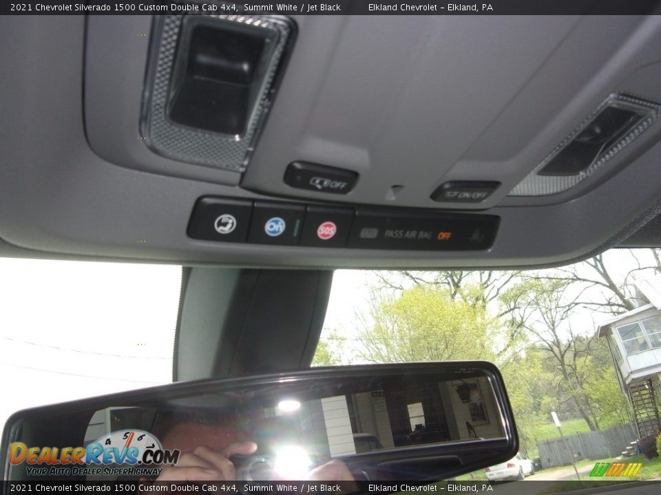 2021 Chevrolet Silverado 1500 Custom Double Cab 4x4 Summit White / Jet Black Photo #29