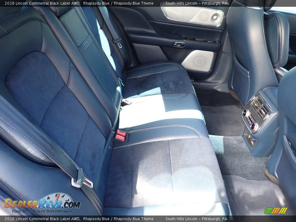 Rear Seat of 2018 Lincoln Continental Black Label AWD Photo #14