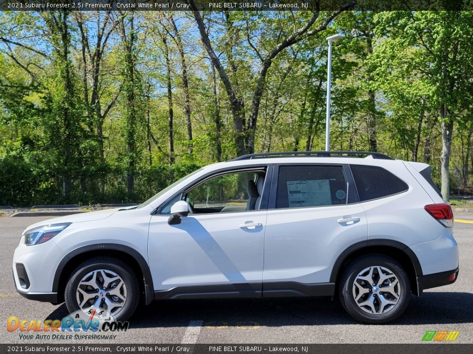 2021 Subaru Forester 2.5i Premium Crystal White Pearl / Gray Photo #4