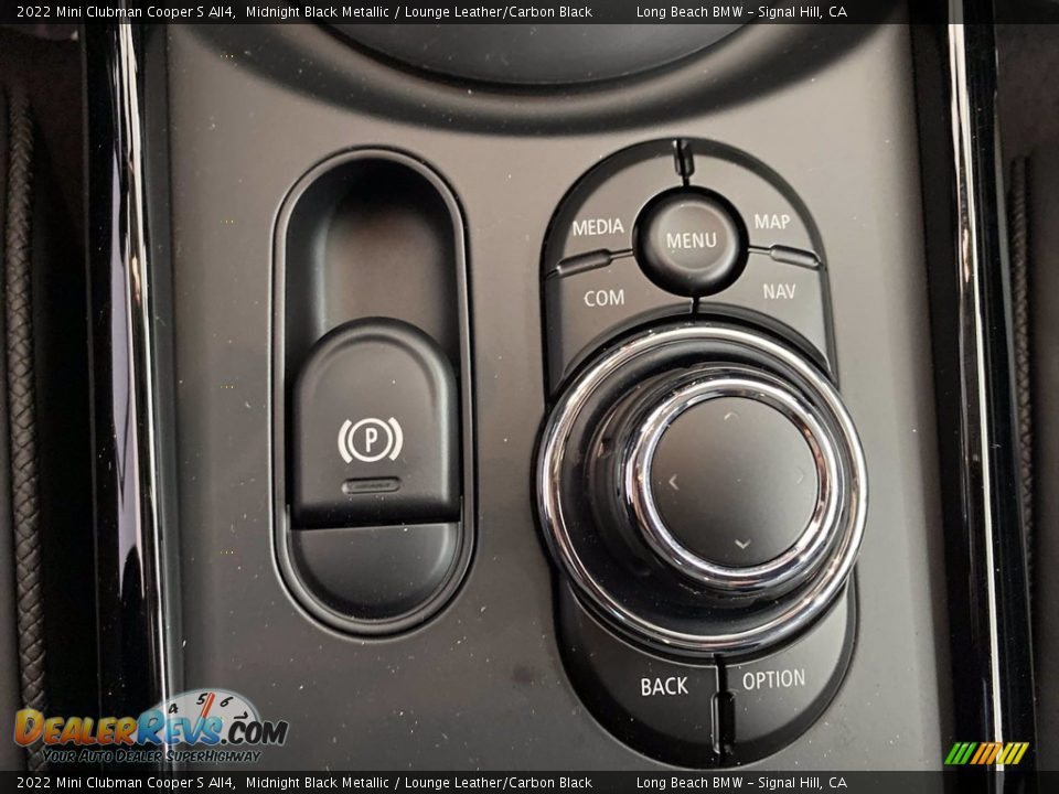 Controls of 2022 Mini Clubman Cooper S All4 Photo #24