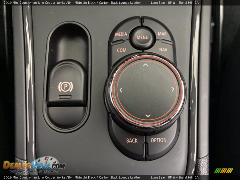 Controls of 2019 Mini Countryman John Cooper Works All4 Photo #29