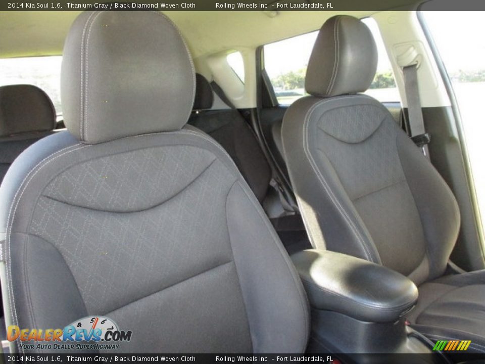2014 Kia Soul 1.6 Titanium Gray / Black Diamond Woven Cloth Photo #4