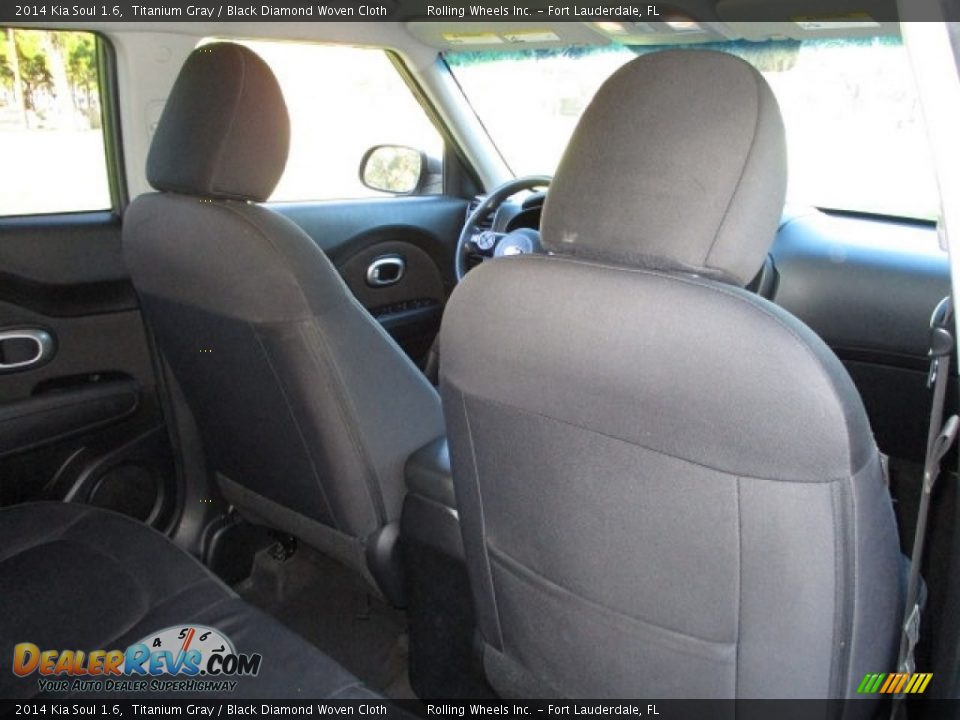2014 Kia Soul 1.6 Titanium Gray / Black Diamond Woven Cloth Photo #12