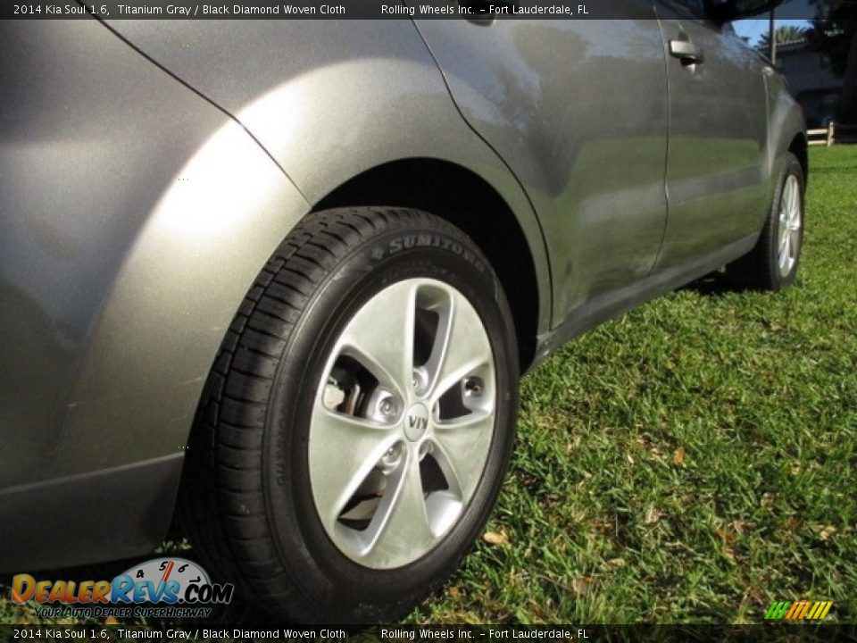 2014 Kia Soul 1.6 Titanium Gray / Black Diamond Woven Cloth Photo #19
