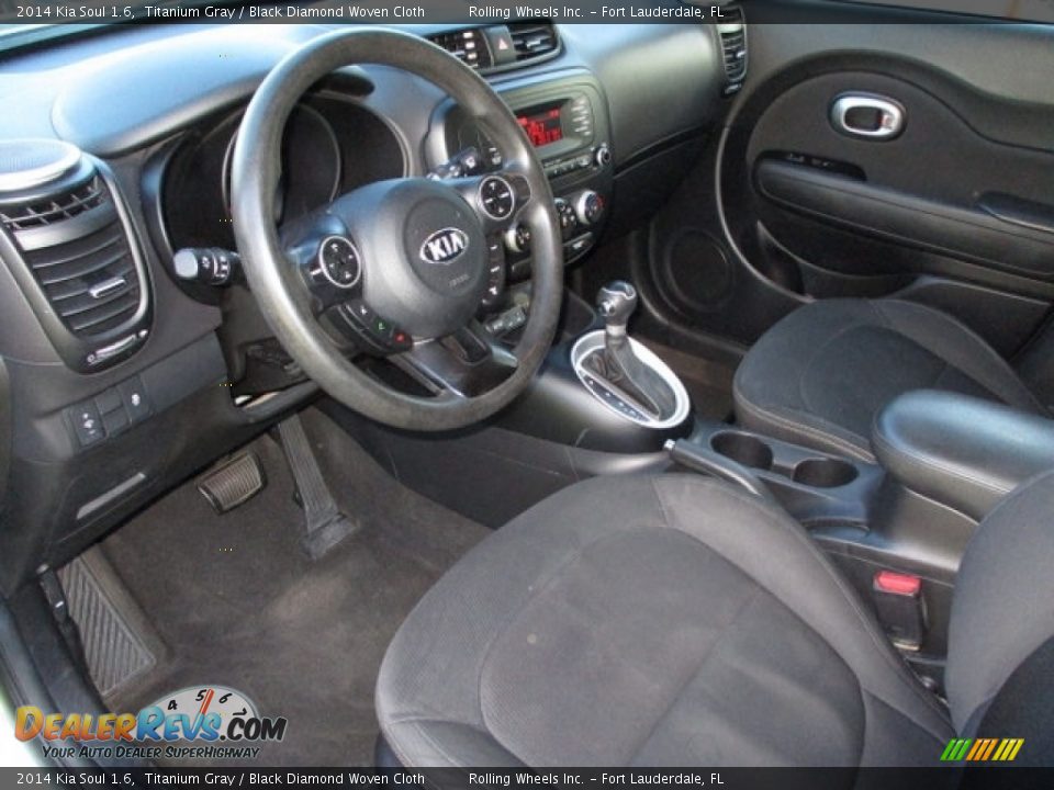 2014 Kia Soul 1.6 Titanium Gray / Black Diamond Woven Cloth Photo #20