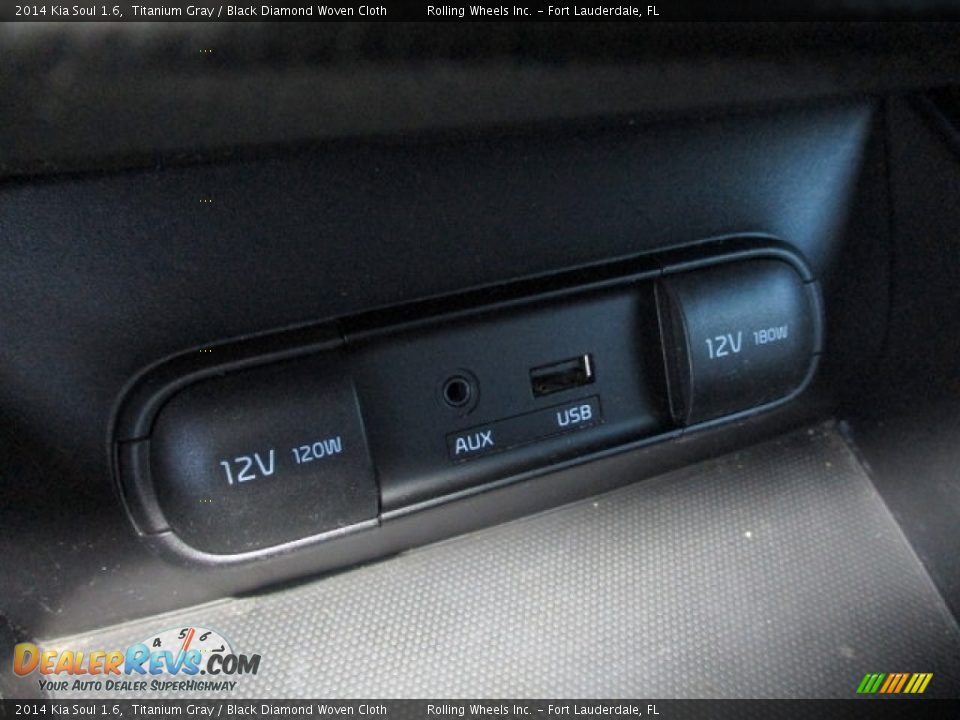 2014 Kia Soul 1.6 Titanium Gray / Black Diamond Woven Cloth Photo #36