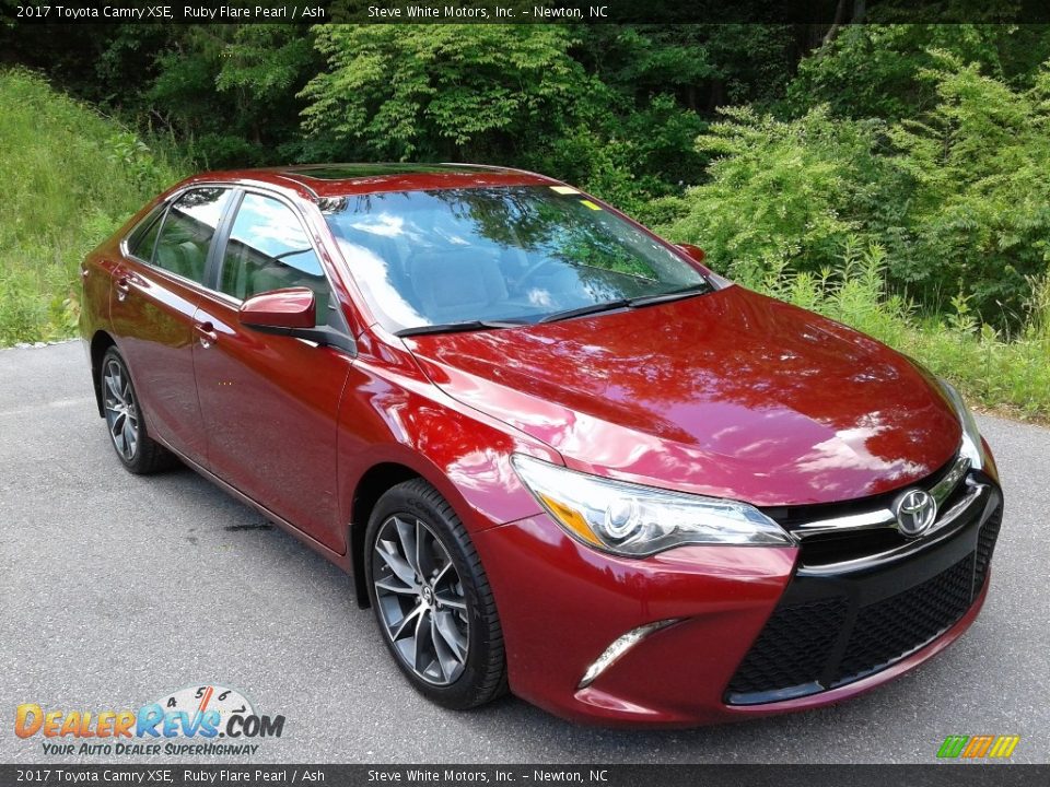 2017 Toyota Camry XSE Ruby Flare Pearl / Ash Photo #5