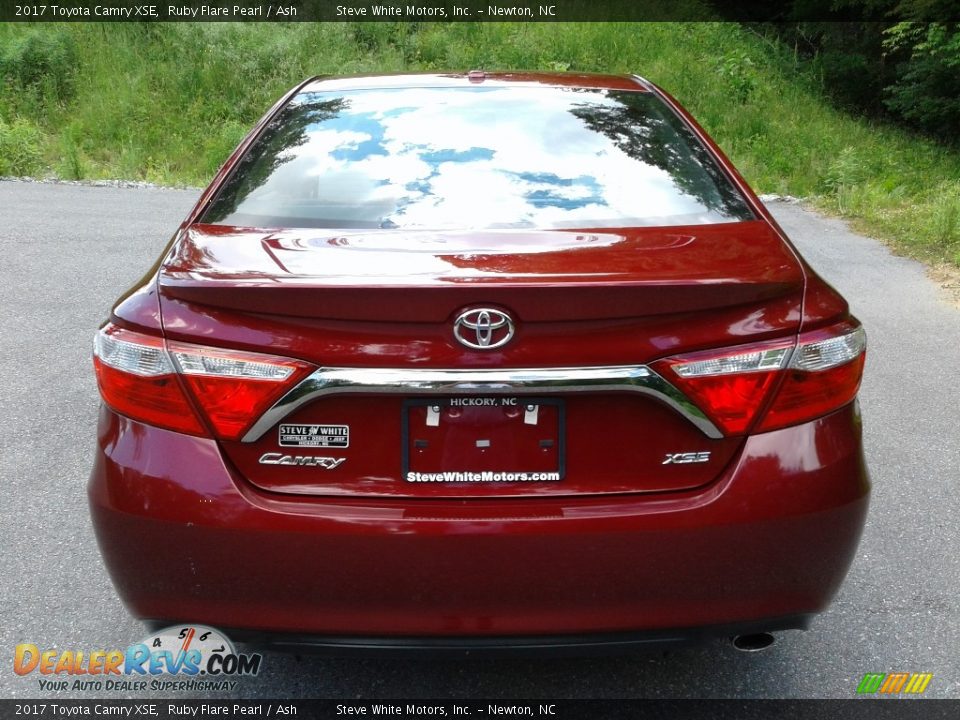 2017 Toyota Camry XSE Ruby Flare Pearl / Ash Photo #8