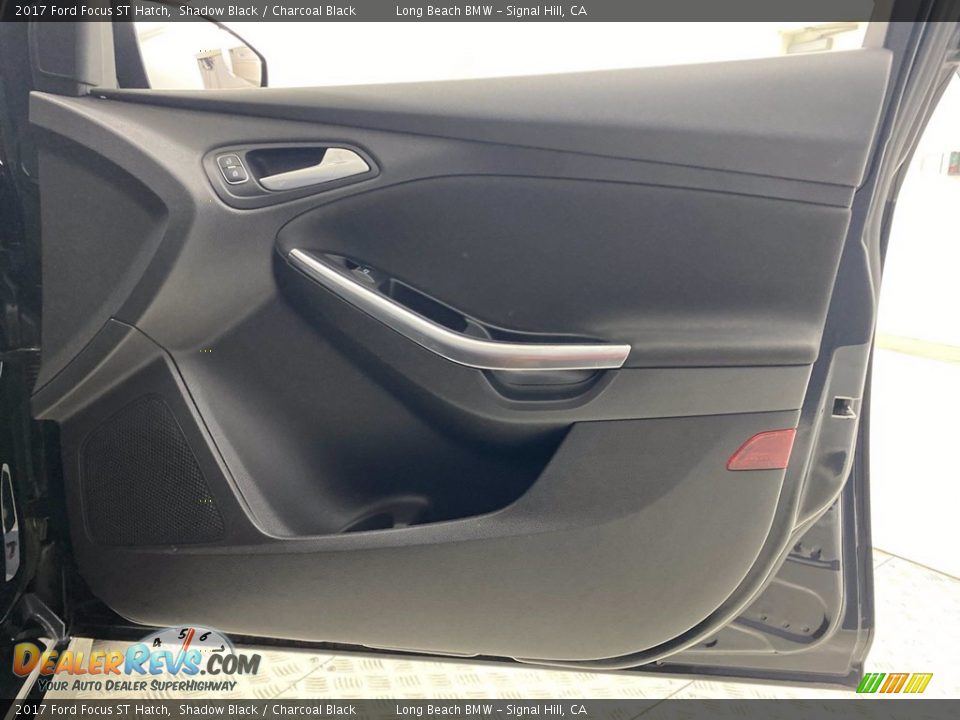2017 Ford Focus ST Hatch Shadow Black / Charcoal Black Photo #29