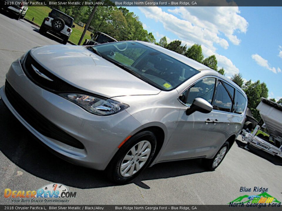 2018 Chrysler Pacifica L Billet Silver Metallic / Black/Alloy Photo #26