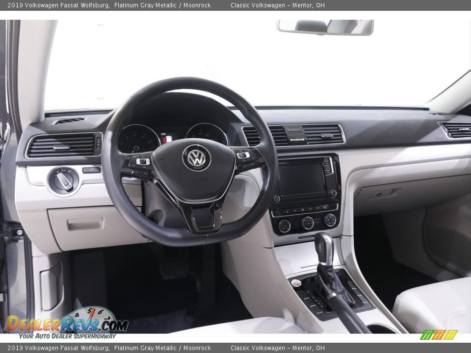 Dashboard of 2019 Volkswagen Passat Wolfsburg Photo #7