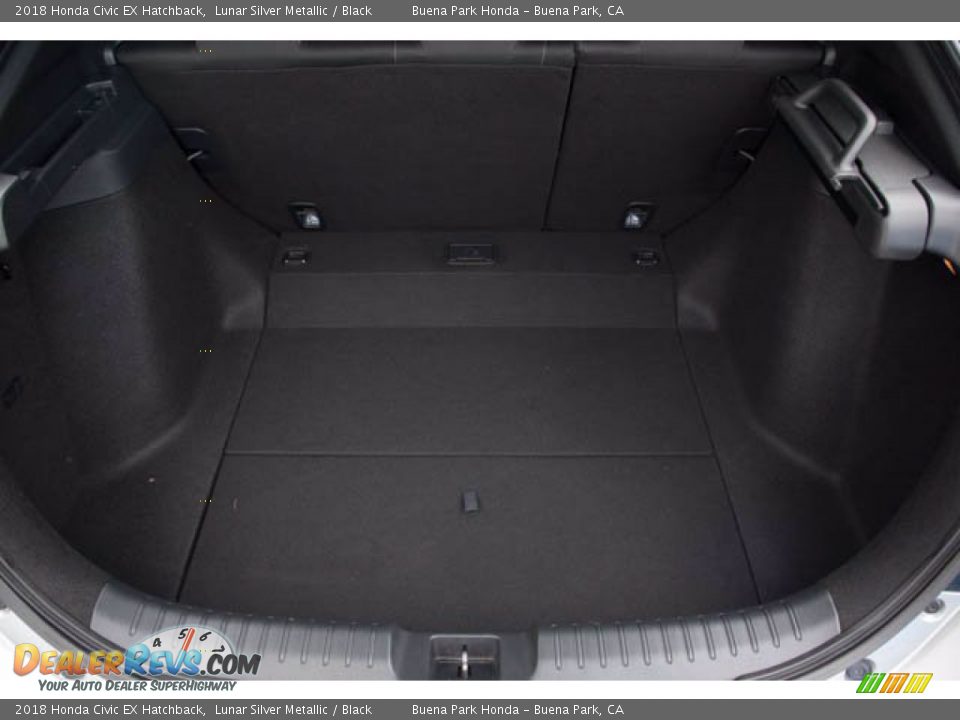 2018 Honda Civic EX Hatchback Lunar Silver Metallic / Black Photo #21