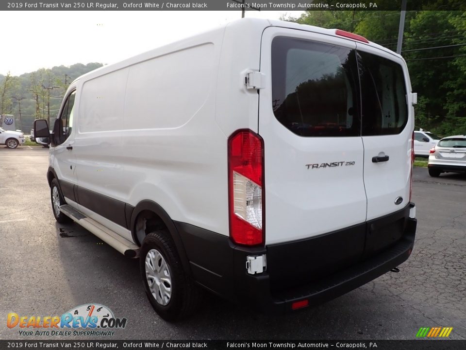 2019 Ford Transit Van 250 LR Regular Oxford White / Charcoal black Photo #4