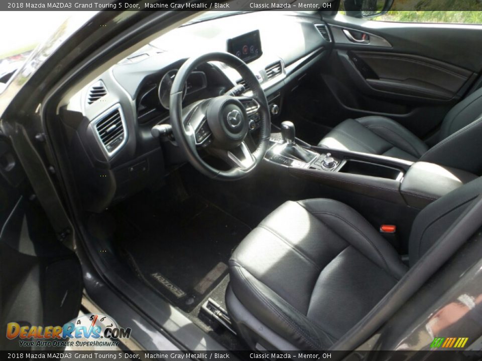 2018 Mazda MAZDA3 Grand Touring 5 Door Machine Gray Metallic / Black Photo #3
